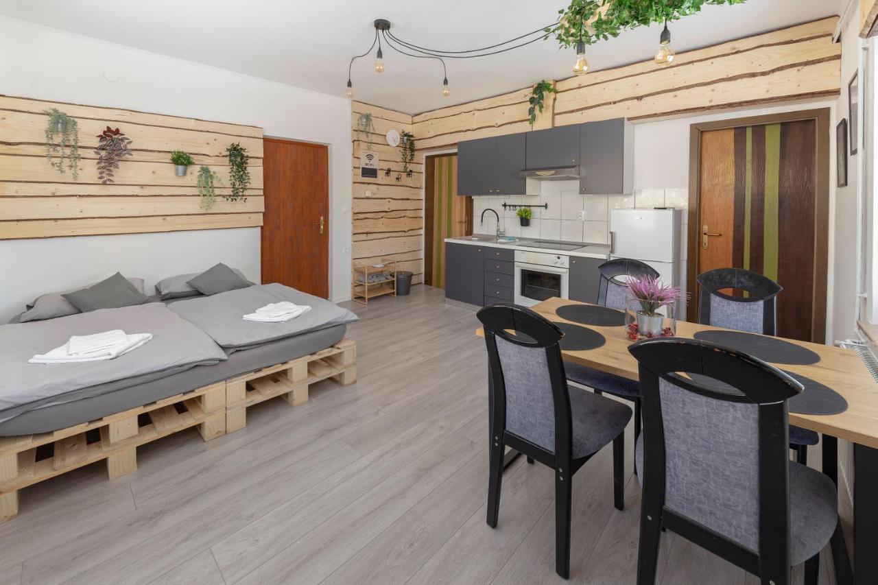 Apartments Keber Любляна Экстерьер фото