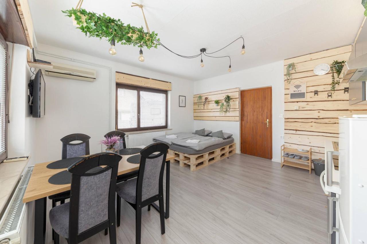 Apartments Keber Любляна Экстерьер фото